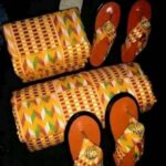 AFRICAN CLOTH WITH NATIVE SANDALS (4.4LBS)