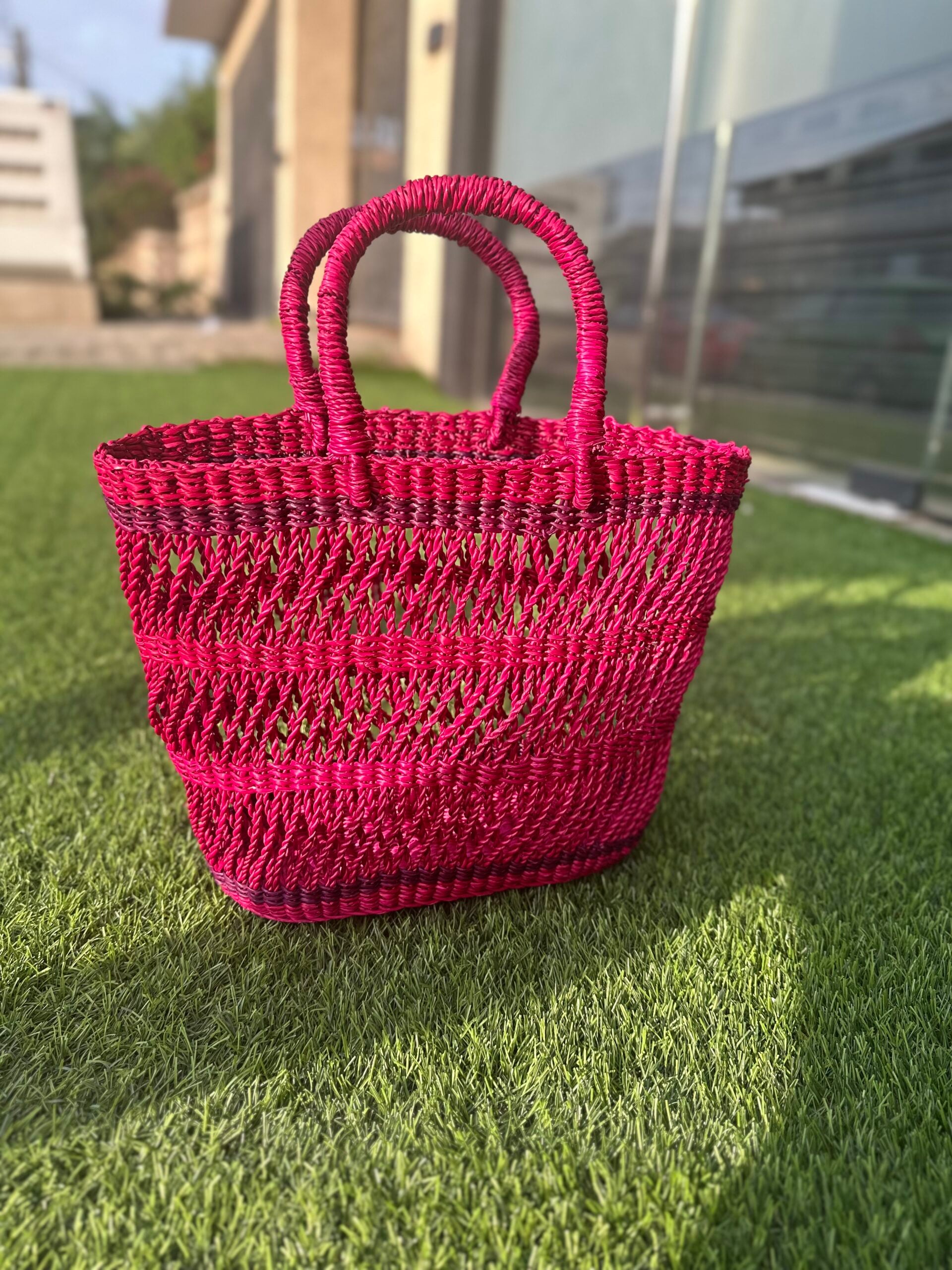 Tipura woven muse